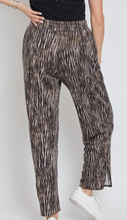 Load image into Gallery viewer, Drawstring Wide Leg Pants