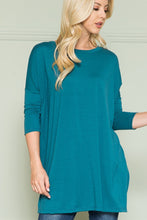 Load image into Gallery viewer, Plus Size Solid Long Sleeve Tunic Top