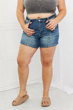 Load image into Gallery viewer, Judy Blue Amber Full Size Front Seam Shorts