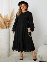 Load image into Gallery viewer, Plus Size Flounce Sleeve Lace Detail Dress