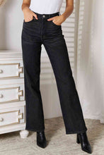 Load image into Gallery viewer, Judy Blue Tummy Control Washed Black Straight