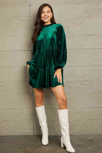 Load image into Gallery viewer, GeeGee Full Size Velvet Tiered Dress
