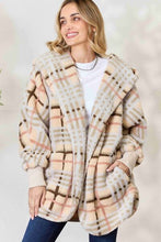 Load image into Gallery viewer, H&T Checked Faux Fur Hooded Jacket