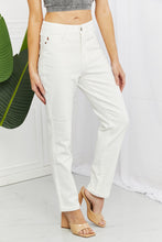 Load image into Gallery viewer, Judy Blue Kacy Full Size High Waist Boyfriend Jeans