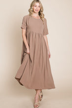 Load image into Gallery viewer, BOMBOM Round Neck Ruched Midi Dress
