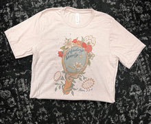Load image into Gallery viewer, Vintage Unfading Beauty Short-Sleeve Tee
