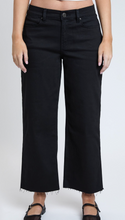 Load image into Gallery viewer, High Rise Wide Leg Black Jeans
