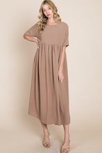 Load image into Gallery viewer, BOMBOM Round Neck Ruched Midi Dress
