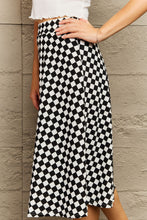 Load image into Gallery viewer, Ninexis Wide Waistband Knee Length Skirt
