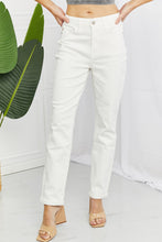 Load image into Gallery viewer, Judy Blue Kacy Full Size High Waist Boyfriend Jeans
