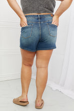 Load image into Gallery viewer, Judy Blue Amber Full Size Front Seam Shorts
