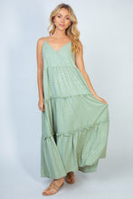 Load image into Gallery viewer, White Birch Golden Age Full Size Sleeveless Foil Tiered Dress

