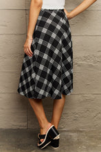 Load image into Gallery viewer, Ninexis Wide Waistband Knee Length Skirt

